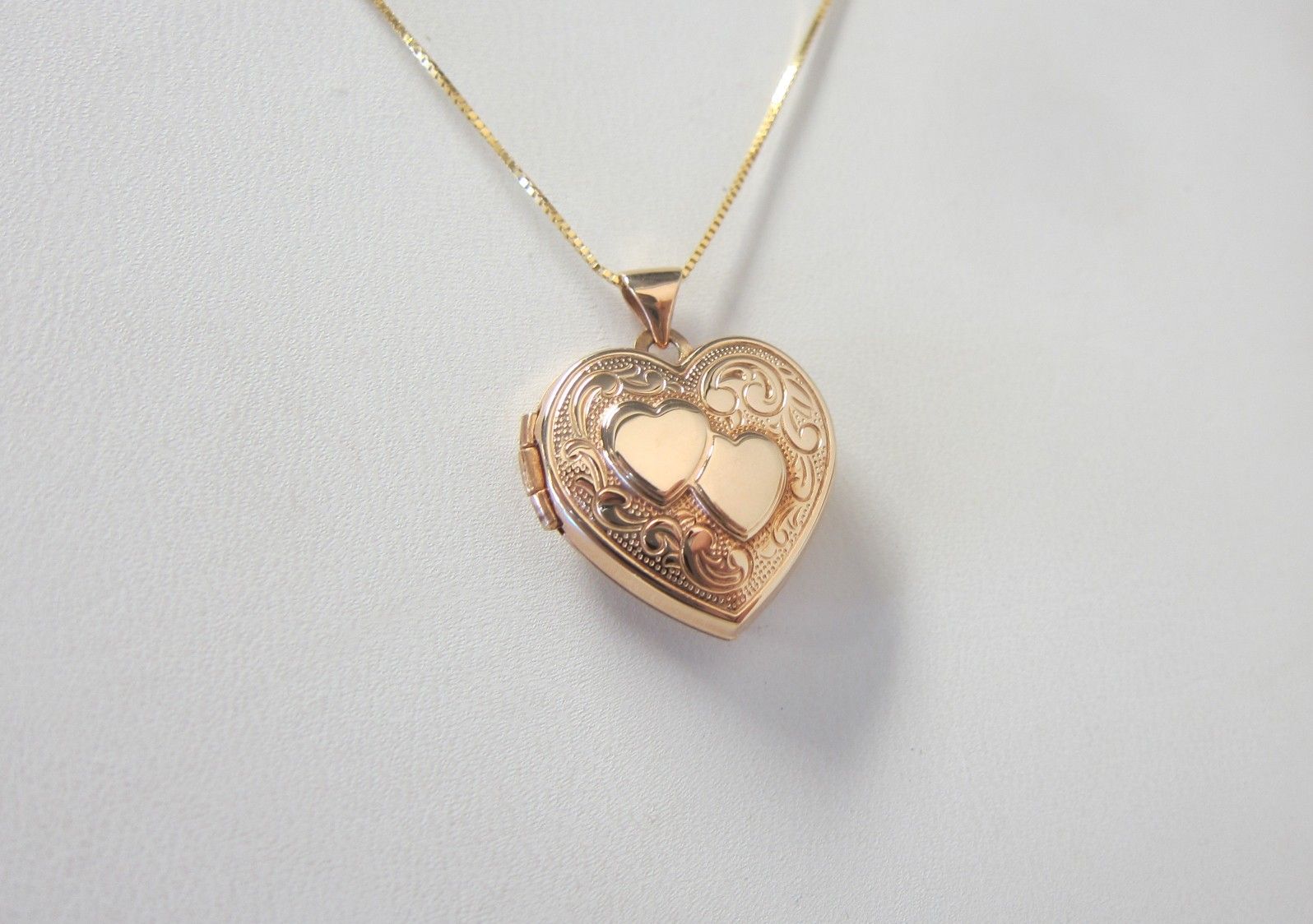 14k gold heart locket necklace