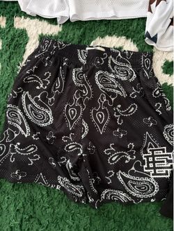 Ee shorts