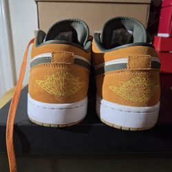 Og jordan 1 lows mustard/olive
