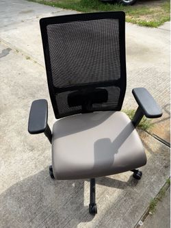 Hon desk chair