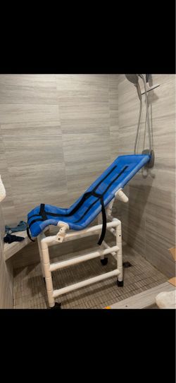 Supply fore adult care ( material para cuidado del adulto )
