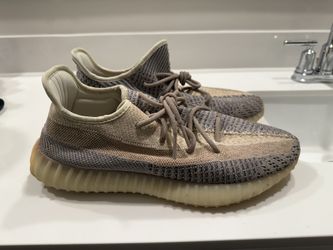 Adidas Yeezy "Ash Pearl" Men's Size 13