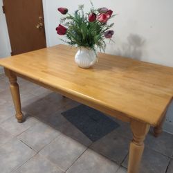 Solid Oak Hardwood Table