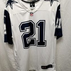Zeke Elliott Cowboys Jersey - M