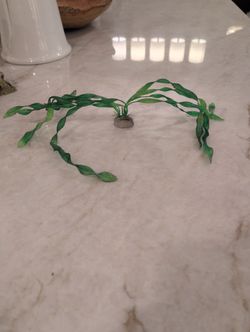 Small Plastic Plant For Fish Tank 