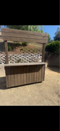 *** BAR TABLE **