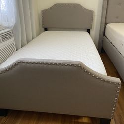 Twin Bed 