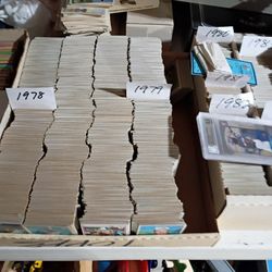 Vintage Baseball Cards from the 70's 