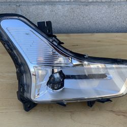 2019-2020 Ford Fusion Fog Light LED Lamp Right Passenger Side Oem