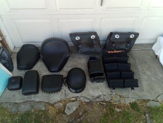 Harley Seats & Saddle Bags Back Pads