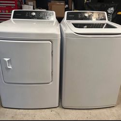 Frigidaire Washer and Gas Dryer