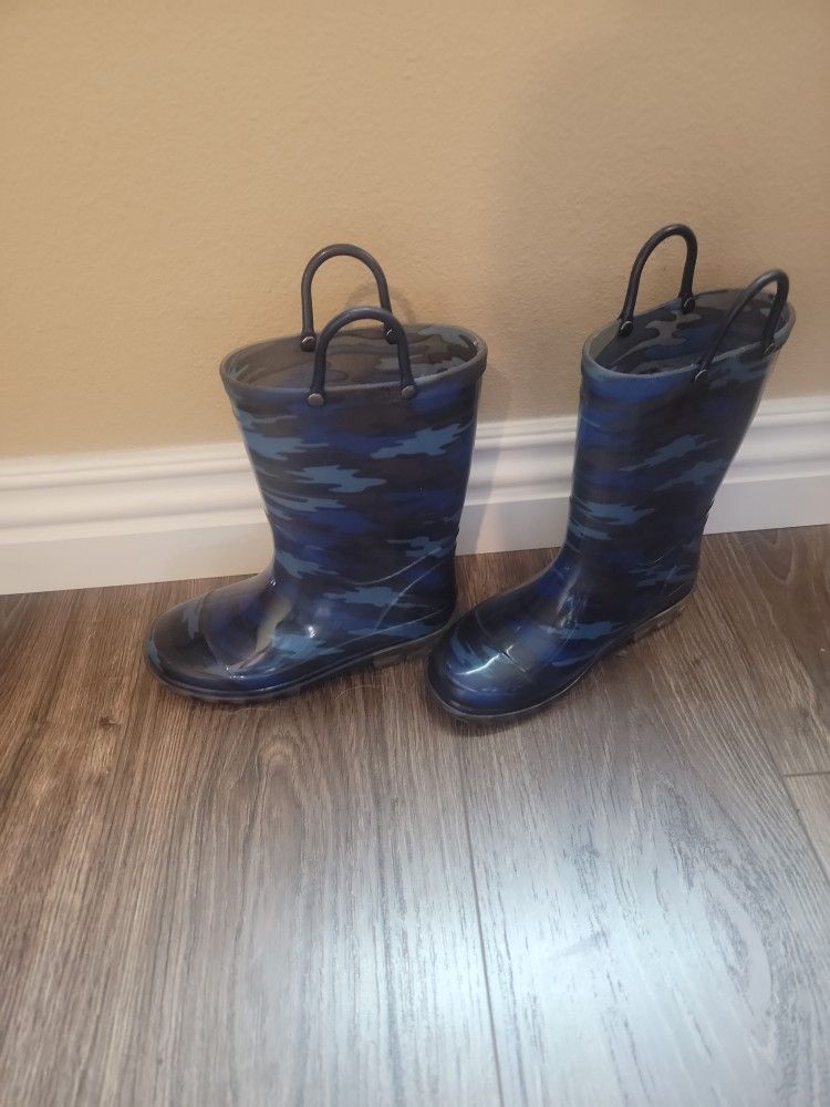 Kids Rain Boots Size 13/1
