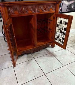 Solid Wood Cabinet Bar