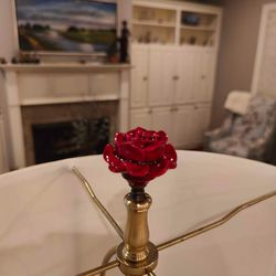 Small Victorian Red Rose Lamp Finial