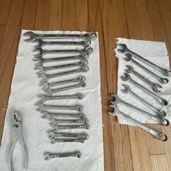 Various Sized Open Ended Wrenches