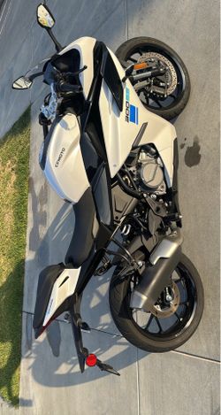 Motorcycle/CFMoto 300ss
