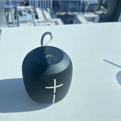 Logitech Portable Speaker