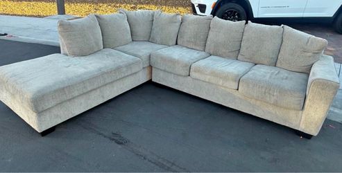 Large Sectional Sofa*offer delivery*