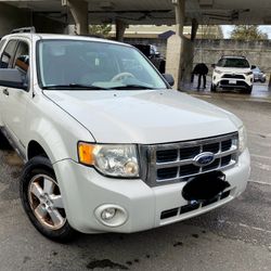 Ford Escape XLT 2008