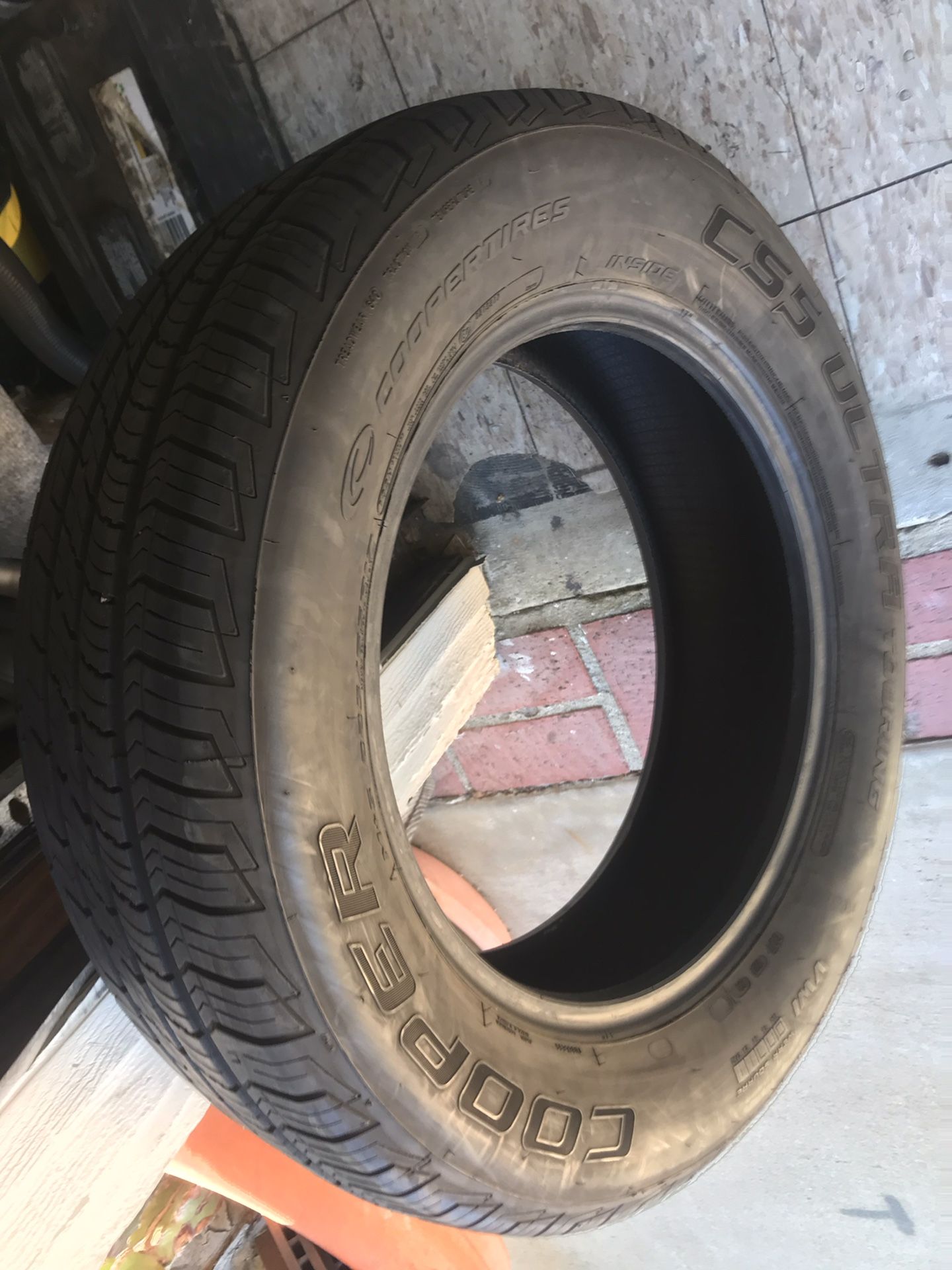 1tire 225/65/17 Cooper Ultra Touring
