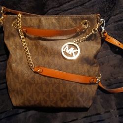Authentic Michael Kors Shoulder Purse 