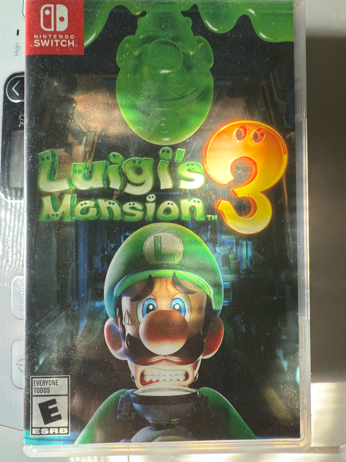Luigi’s Mansion Switch