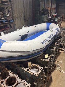 Inflatable boat
