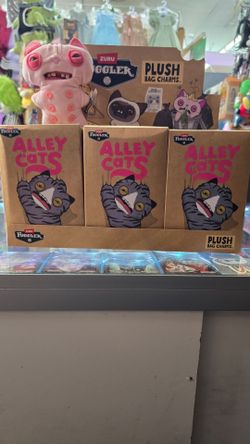 Fuggler keychain Alley Cat and Care bear