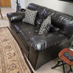 Black Leather Couches 