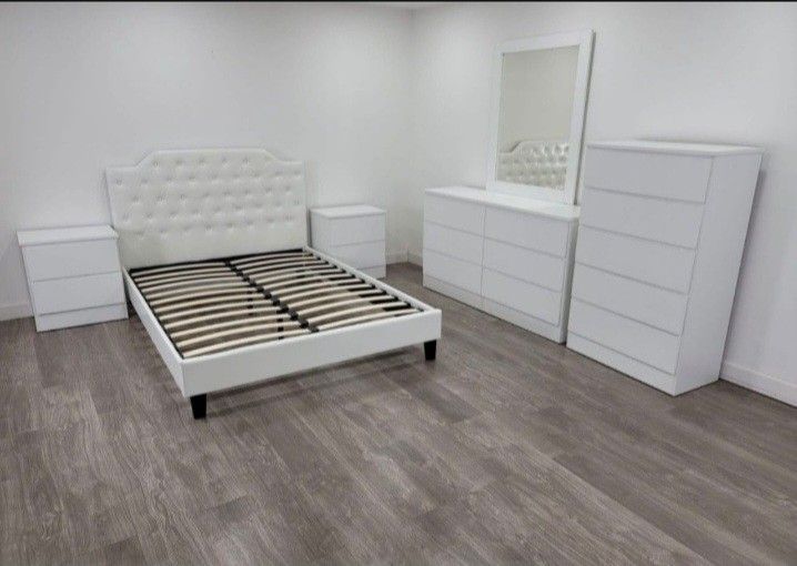 Bedroom Set ( Juego De Cuarto)💮Sold separately too💮Fast delivery