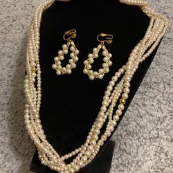 30” Vintage Multiple Strand Pearls W/gold Ball Accent And Gold/pearl Dangling Clip On Earrings 