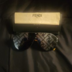 FENDI  SUN GLASSES...