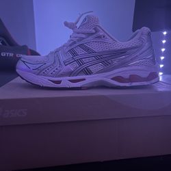 Gel-Kayano 14 Pink And Silver 