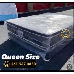 NEW Mattress Queen Size Pillowtop With Box Spring // Offer  🚚