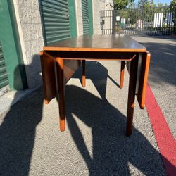 Folding Dinning Table 