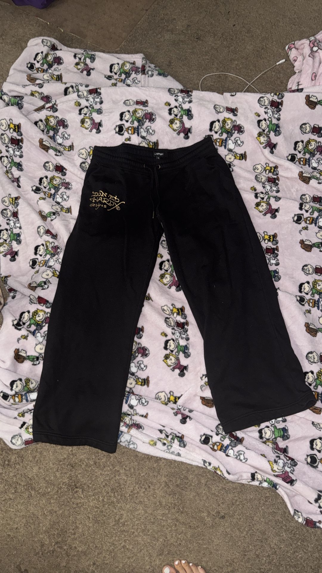 Ed hardy Xl Black sweatpants with design on back