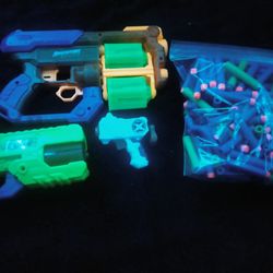 Nerf Guns And Darts 
