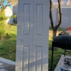 Puertas Para Closet De 24 X 80 Excelente Condiciones 