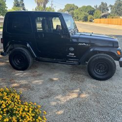 2005 Jeep 4 X 4 Clean Title Smog Ready To Go Camping