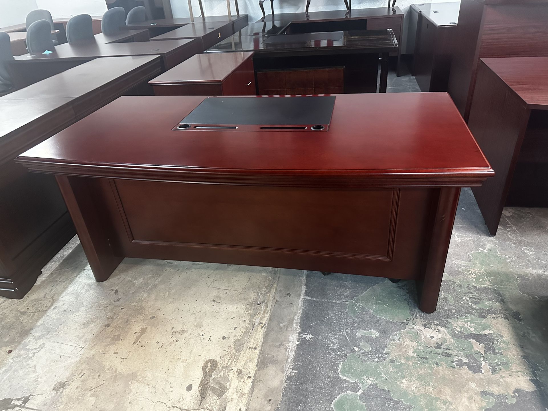 OFFICE/HOME DESK EXECUTIVE DESK WITH FILE CABINET 2 DRAWERS CABINET FILE