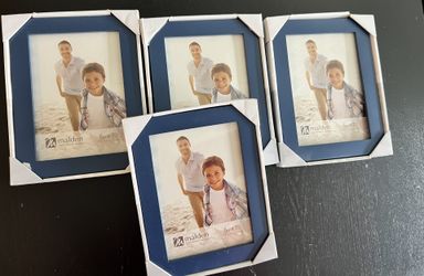 Set of 4 Brand New 5x7 Elegant Navy Blue Picture Frames – Stylish & Sophisticated (With Glass)