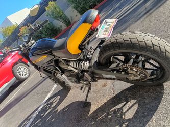 2021 Ducati Scrambler 17k miles