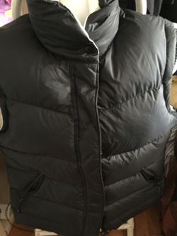 Nike puffed jacket size Xl 16-18