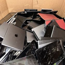 THOUSANDS OF IPADS FOR PARTS 