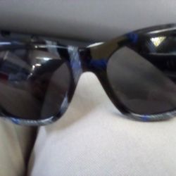 Women's Burberry Sunglasses 😎