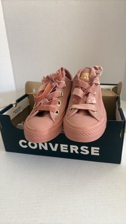 Converse Chuck Taylor All Star Big Eyelet Rust Pink Leather Low Top Sneakers with Velve...