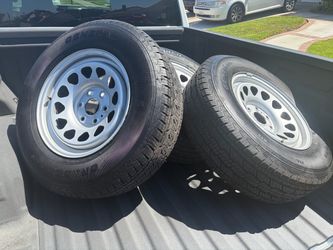 17” Silverado / Sierra wheels and tires