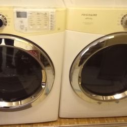 FRIGIDAIRE Washer Dryer SET! LIKE NEW! WORKS PERFECT! VERY CLEAN!