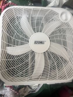 EZ-Chill White Box Fan