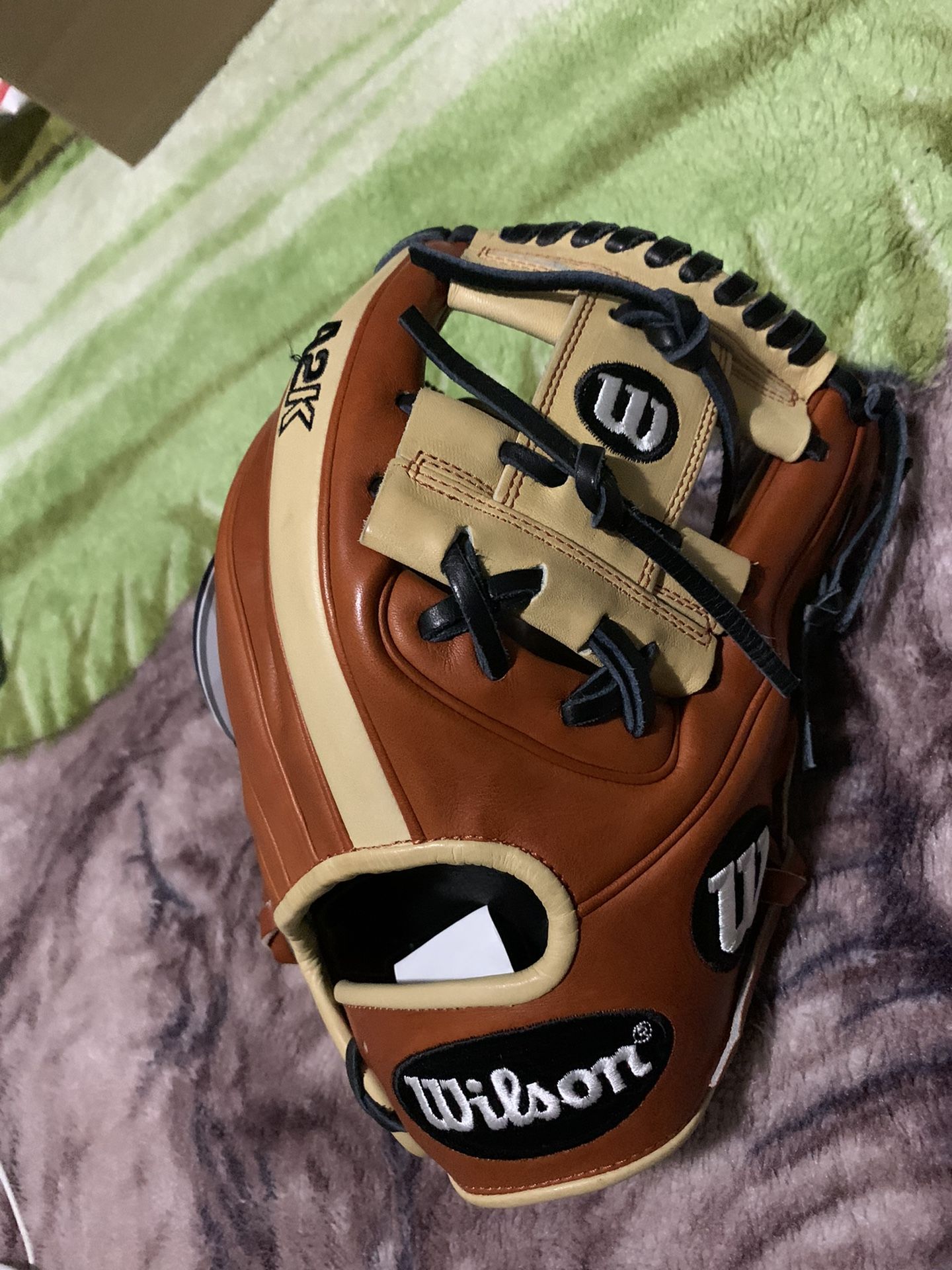 Wilson A2K 1786 11.5” Pro Stock Infield Glove